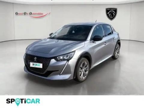 Peugeot 208 e- 136ch style