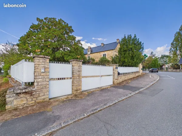 Propriété 12 pièces 300 m²