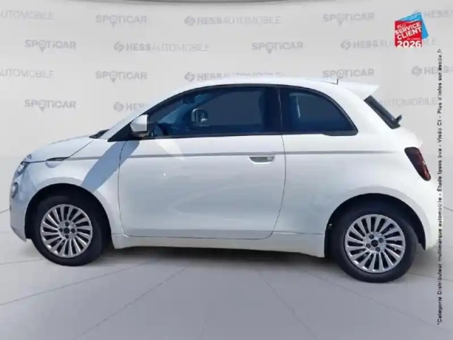 Fiat 500 e 95ch action — photo 9