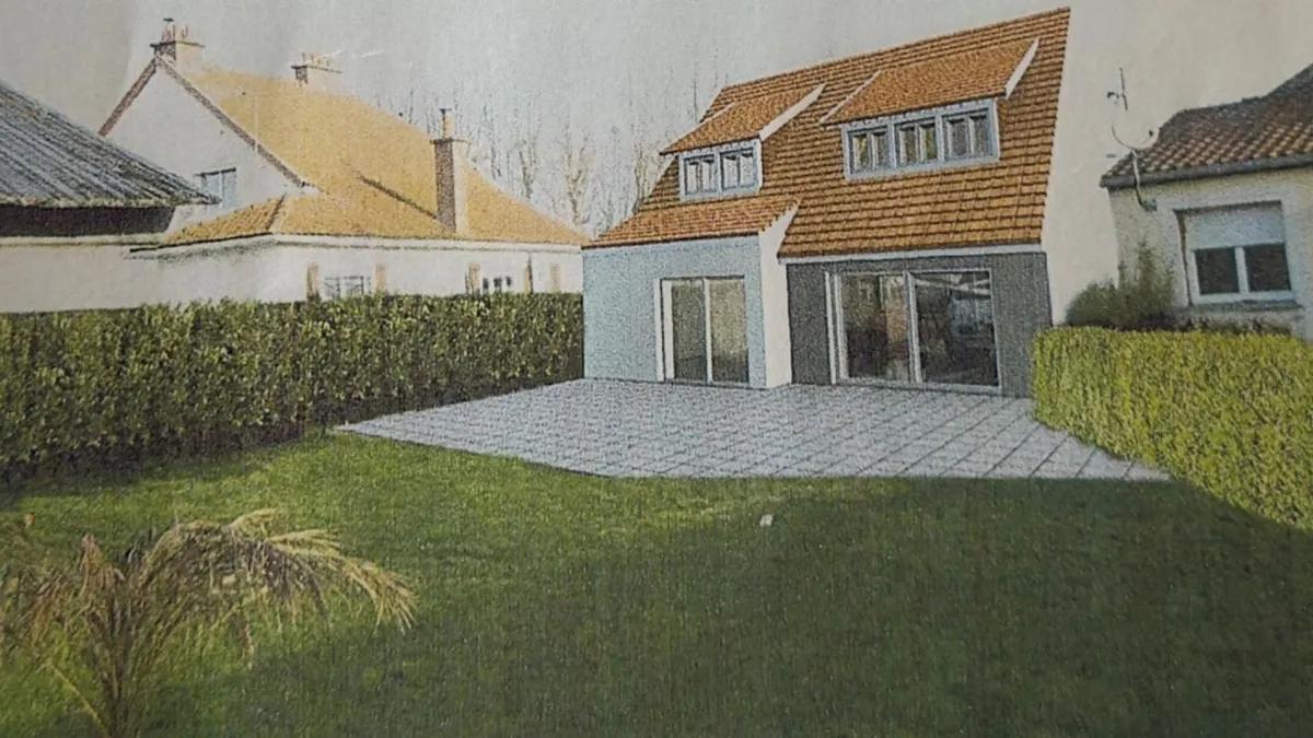 Photo 1