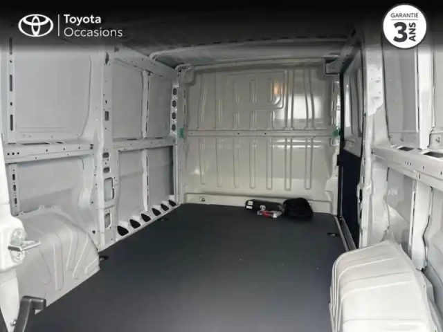 Toyota Proace max fg l2h1 3.3 120ch start ng24 — photo 12