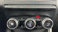 Renault Captur 1.0 TCe 90ch Techno — photo 19