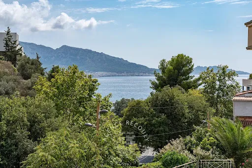 Maison 6 pièces 182 m²
