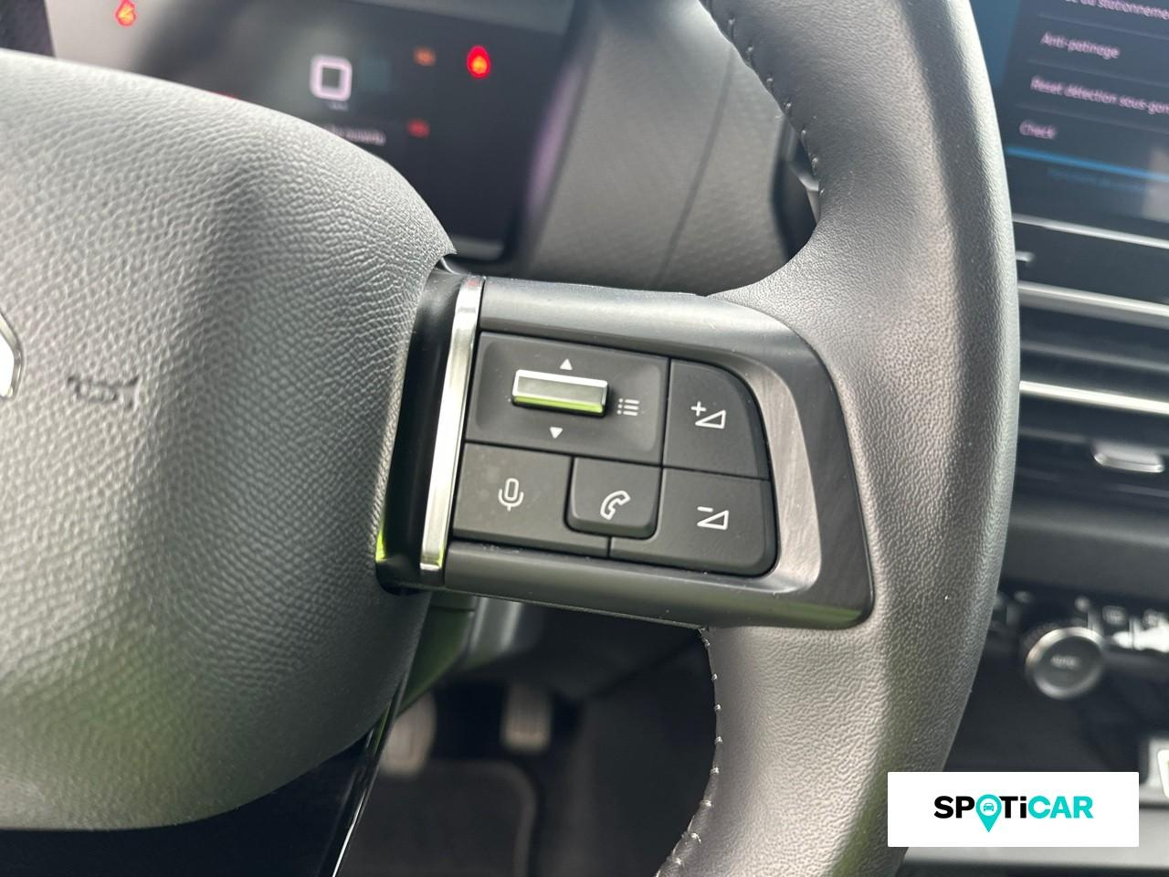 Citroën C4 puretech 130ch s&s feel pack — photo 17