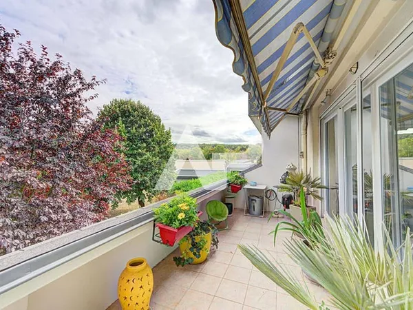 Appartement 3 pièces 93 m²