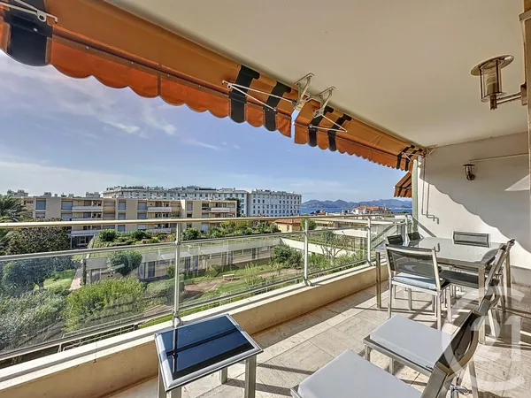Appartement 3 pièces 84 m²