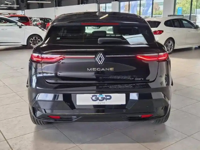 Renault Megane e-tech electric ev60 220ch equilibre super charge -b — photo 6
