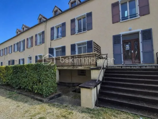 Charmant F3 avec grande terrasse et parking !!