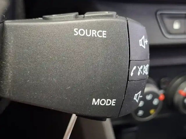 Dacia Sandero tce 90 - 22b — photo 35