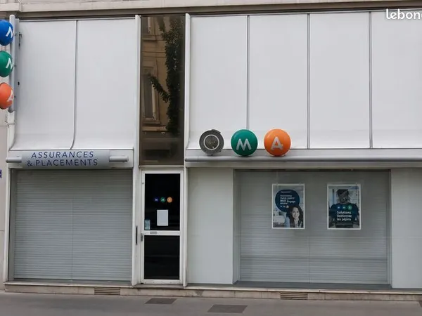 Local commercial 212 m²