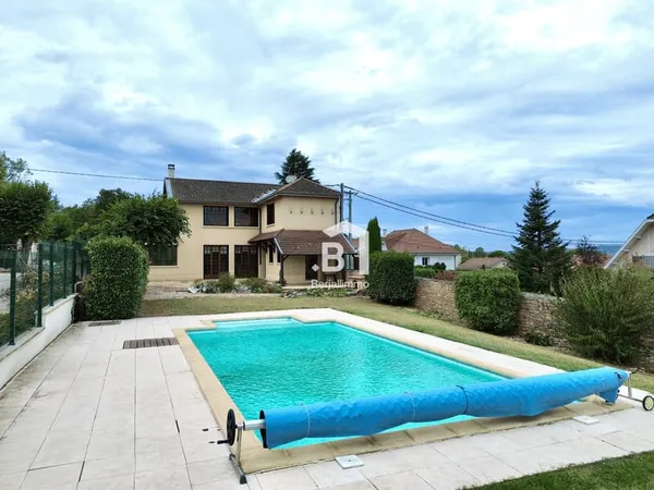 Maison 5 pièces 132.95m2, Saint Alban de Roche