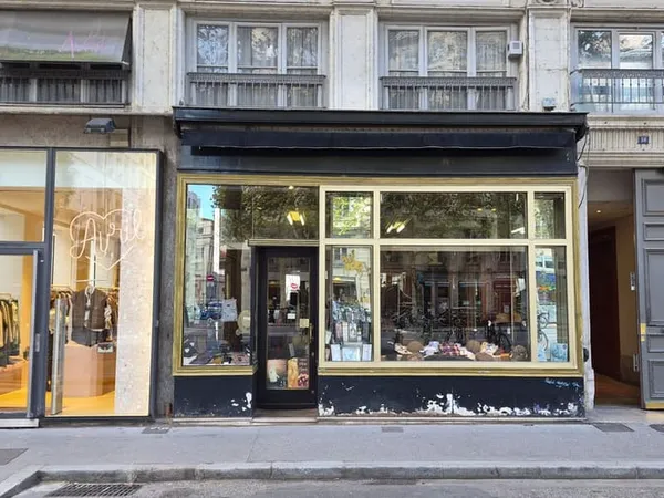 Local commercial 51 m²