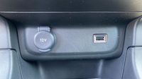 Citroen C3 1.2 PureTech 83ch S&S Shine — photo 22
