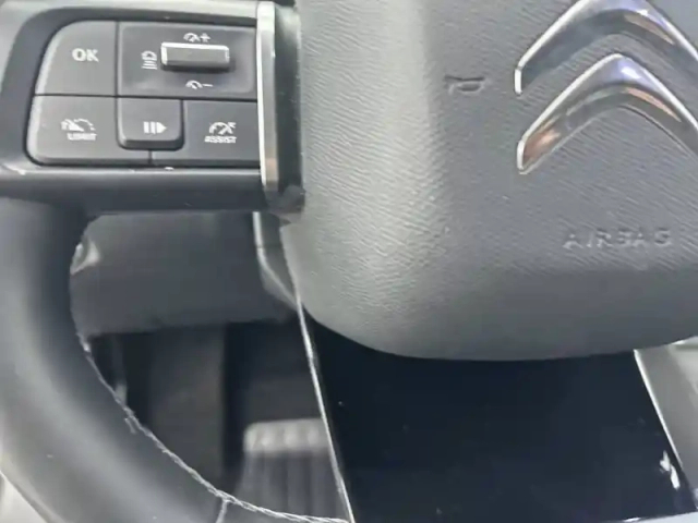 Citroën C4 e- 136 ch automatique — photo 40