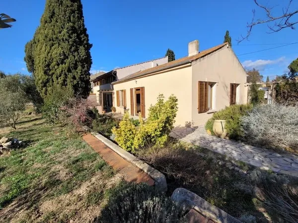 Maison de caractère rénovée avec jardin - Canal du Midi