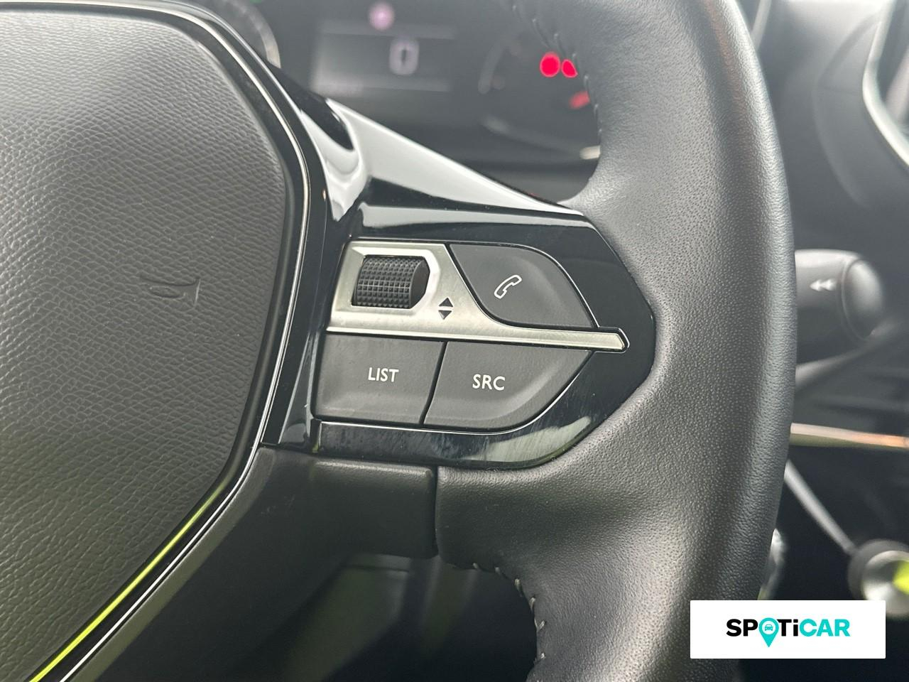 Peugeot 208 1.2 puretech 75ch s&s active pack — photo 17