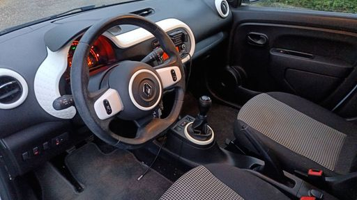 Renault Twingo 1.0 SCe 65 - Intens – 2020 – 100450 km – Essence – Boîte Manuelle — photo 14