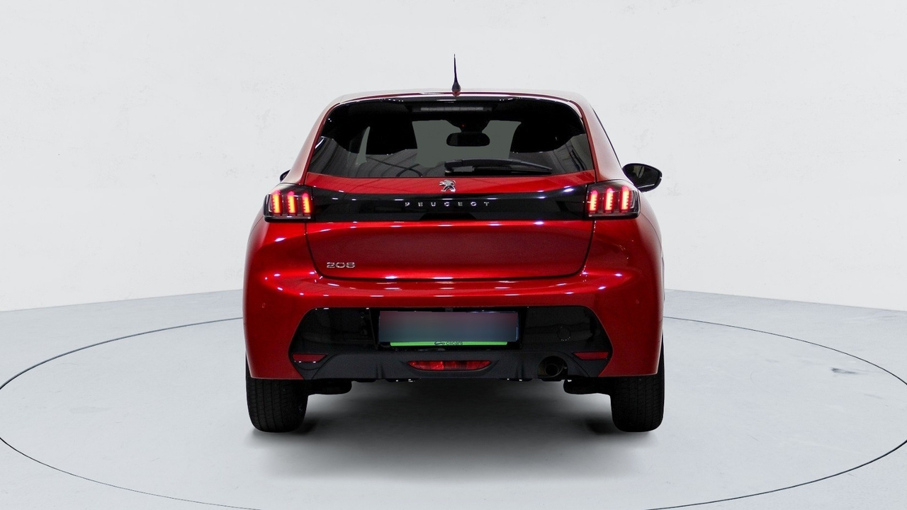 Peugeot 208 — photo 4
