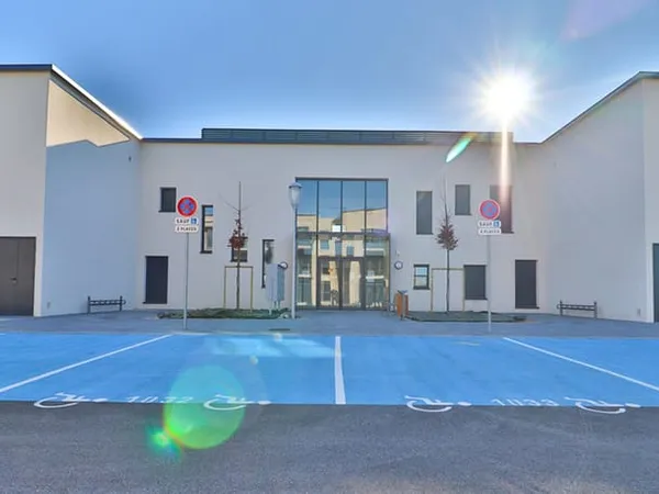 Local professionnel Fagnieres 26 m2 (1pièce)
