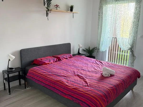 VILLENAVE-D'ORNON près du Golf - 42 m² + loggia 8 m² - Investissement rentable +1 000 /mois