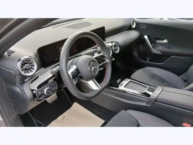 Mercedes Classe A 200 d amg line — photo 19
