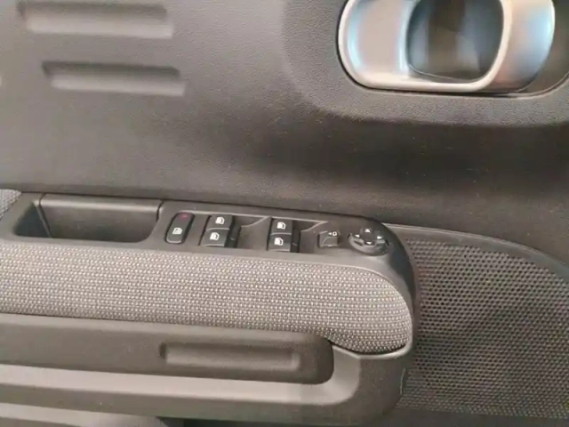 Citroën C3 Aircross puretech 110 s&amp;s bvm6 feel pack — photo 20