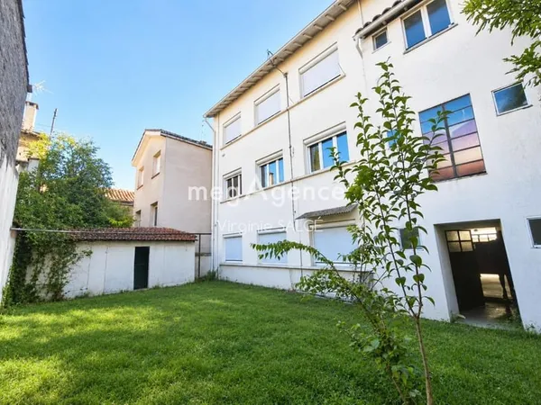 TOULOUSE 31300 - IMMEUBLE DE 265 M² SUR PARCELLE DE 227M²
