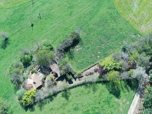 Propriété de caractère sur 2790 m² de terrain