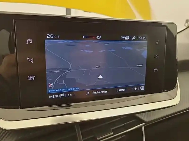 Peugeot 208 puretech 75 s&amp;s bvm5 — photo 15