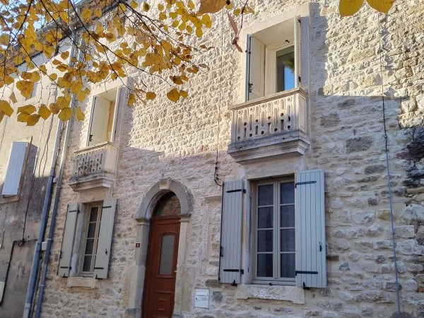 Vends maison en pierre 186m² près d'Uzès