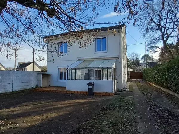 A VENDRE, Vineuil, Maison 3 chambres + dépendance