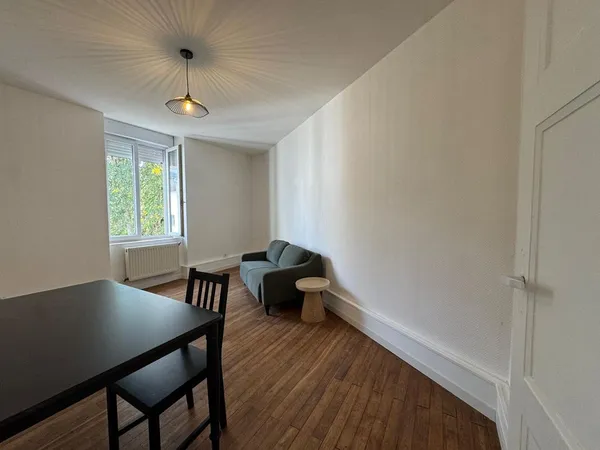 Chambre de 16m2 à louer sur Nantes