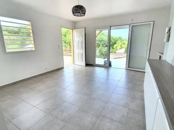Maison de plain-pied 4 pièces 76 m²