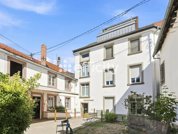 Immeuble 17 pièces 441 m²