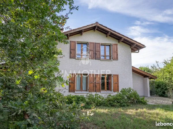 Maison 5 pièces 135 m²