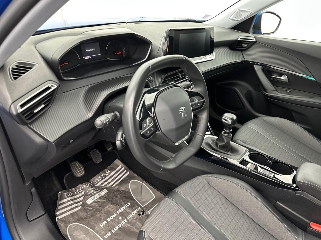 Peugeot 2008 puretech 100 s&s bvm6 allure — photo 8