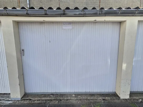 Garage à vendre Avenue de Paris à Caen