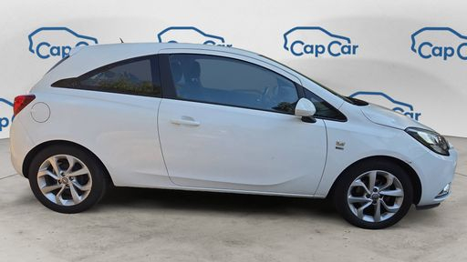 Opel Corsa 1.4 90 - Design 120 Ans – 2019 – 136739 km – Essence – Boîte Manuelle — photo 25