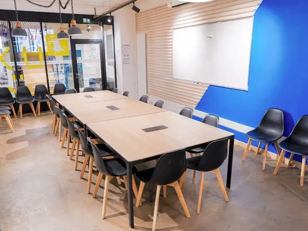 Local commercial 536 m²