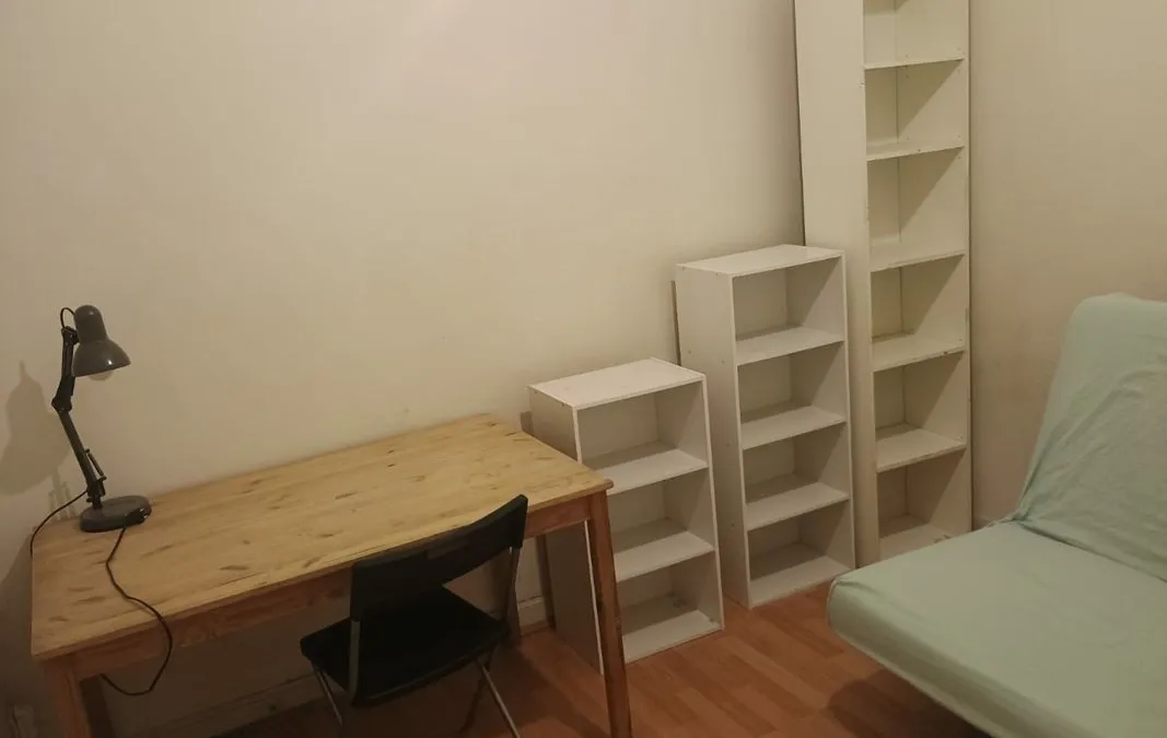 Photo 1