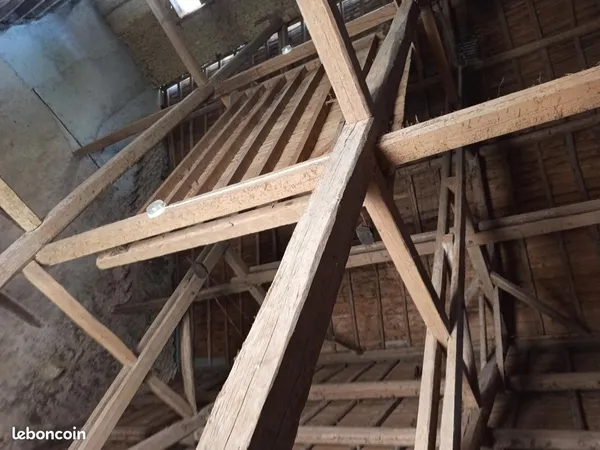 Propriété 8 pièces 200 m²
