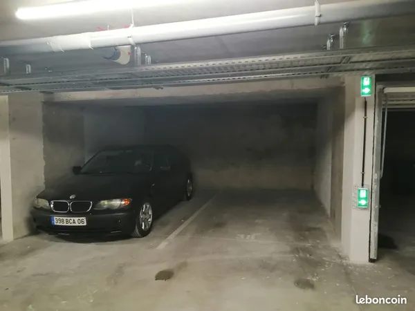 Stationnement Vente Grasse   16500€