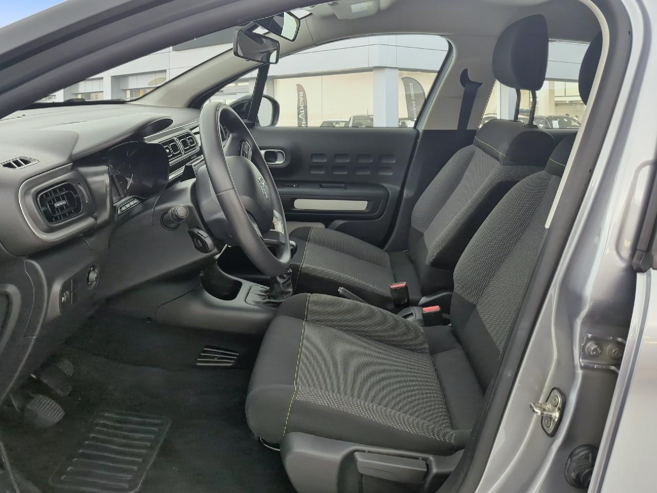 Citroën C3 bluehdi 100 bvm6 you — photo 9