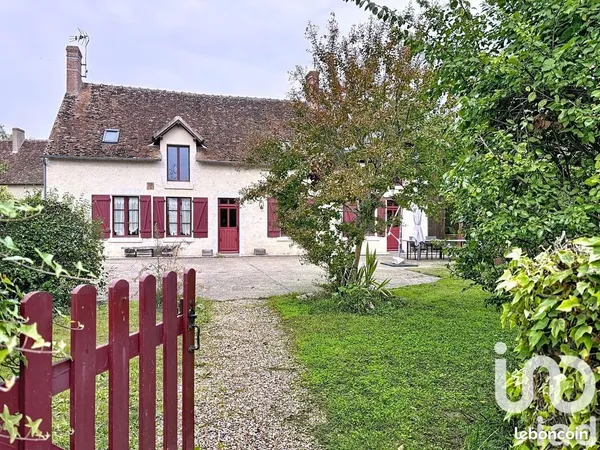 Gîte 8 pièces 245 m²