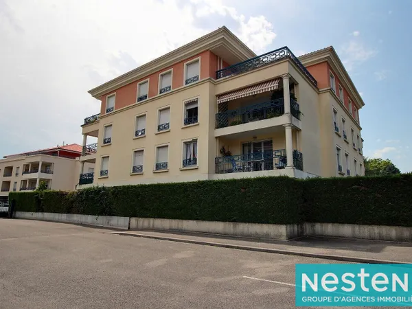 Meyzieu - Rare T4 de 105 m² avec balcon dans résidence de standing