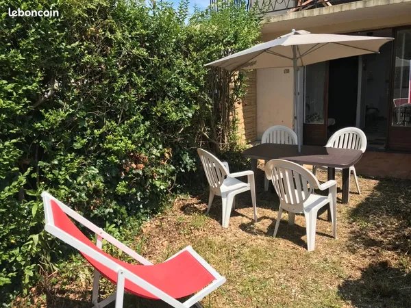 Villers-sur-Mer centre - 2 pièces avec jardin, terrasse et parking à 200 m de la plage et du centre 