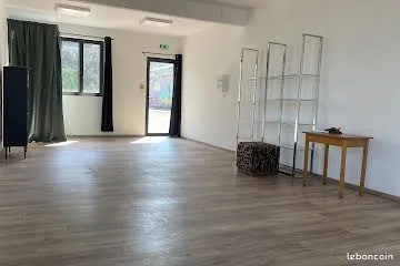 Boutique 45m2