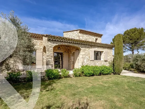 Vente - Maison Eygalières - 1 960 000 €
