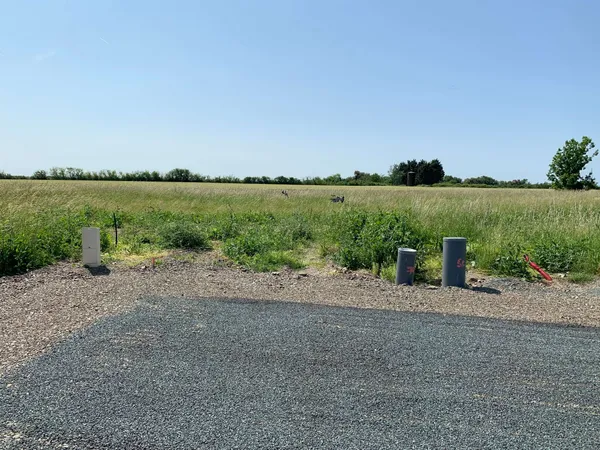 Terrain 409 m²