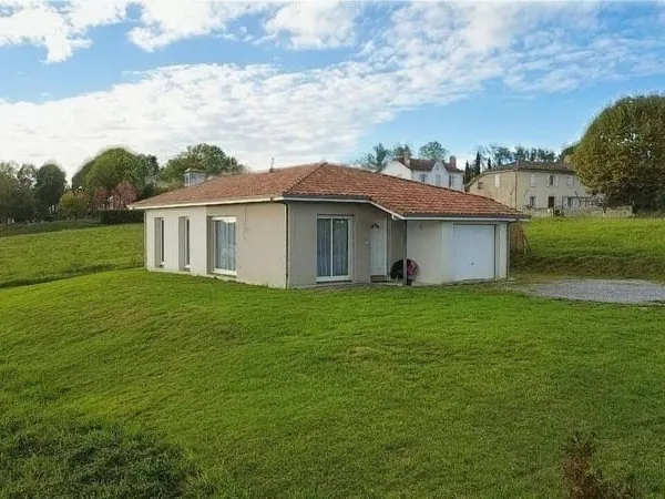Maison de plain-pied 3 pièces 84 m²